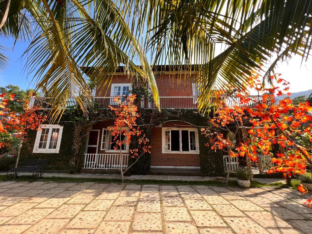 Garden Phu Quoc Hotel Exterior photo