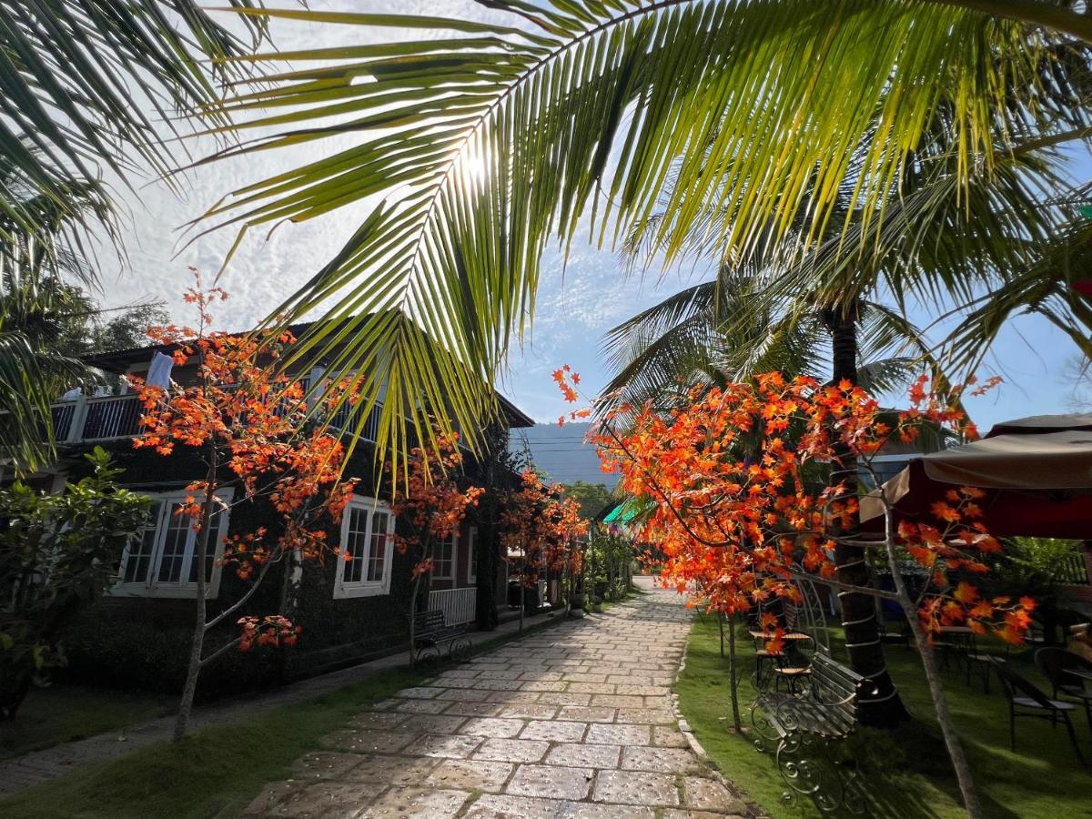 Garden Phu Quoc Hotel Exterior photo